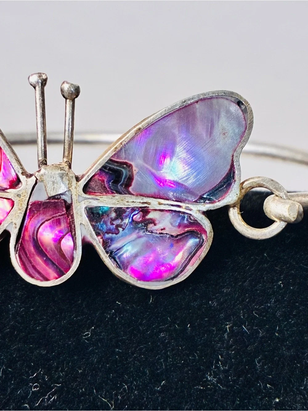 Iridescent Pink & Purple Mother of Pearl Inlay Butterfly Bangle Bracelet 925S